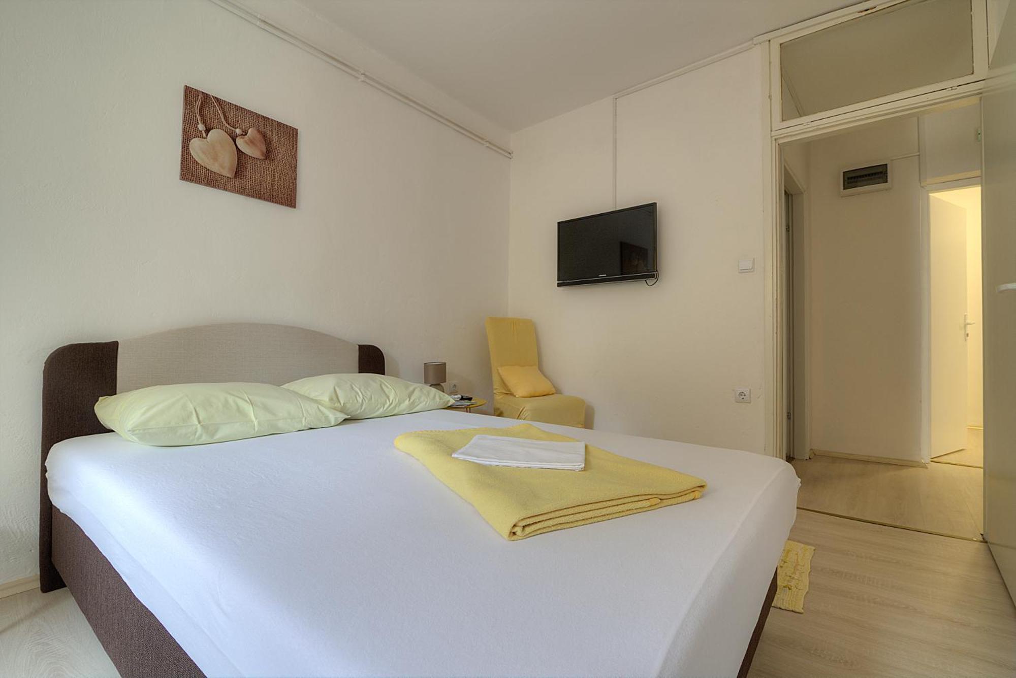Apartments & Rooms Josephine Senj  Dış mekan fotoğraf