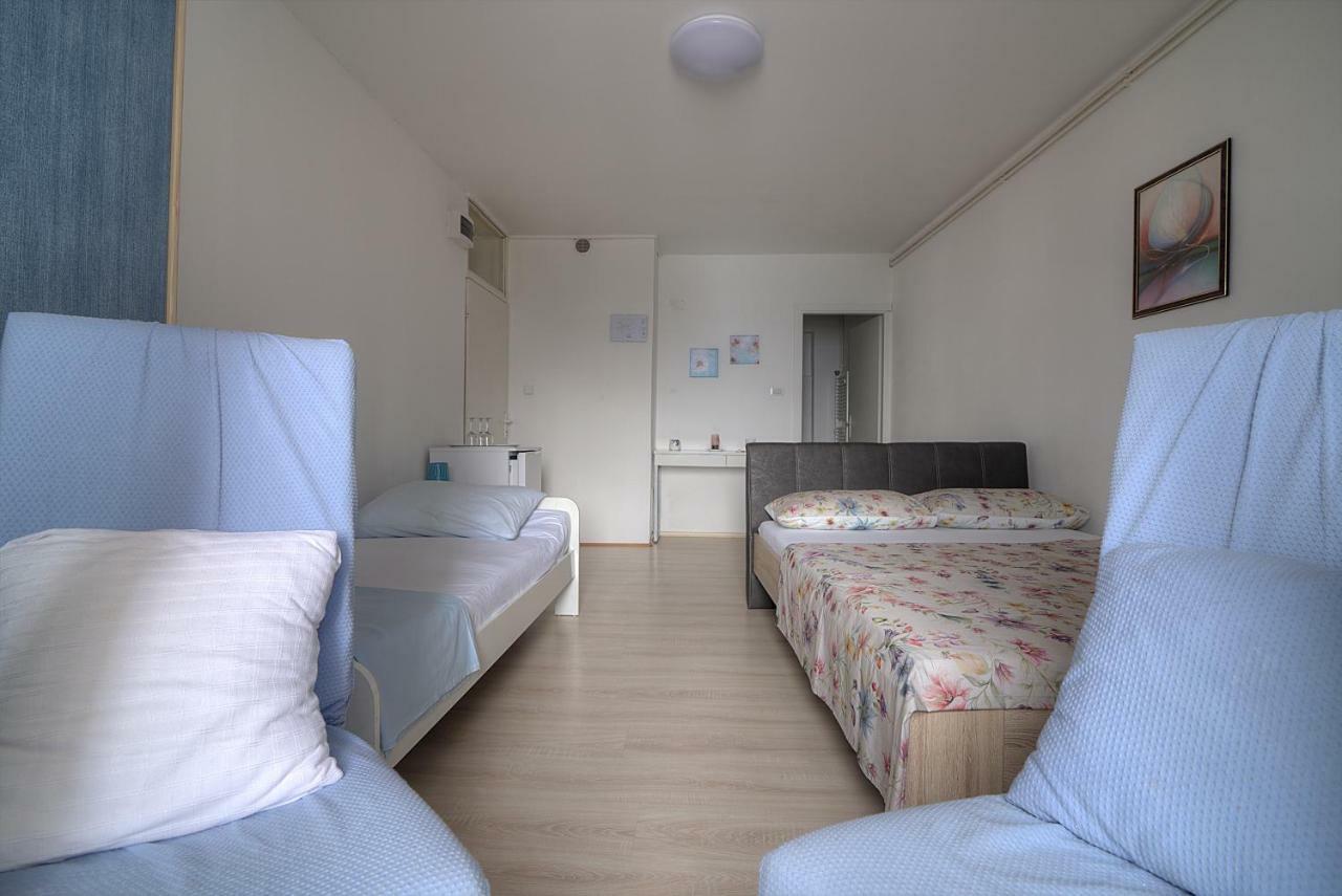 Apartments & Rooms Josephine Senj  Dış mekan fotoğraf