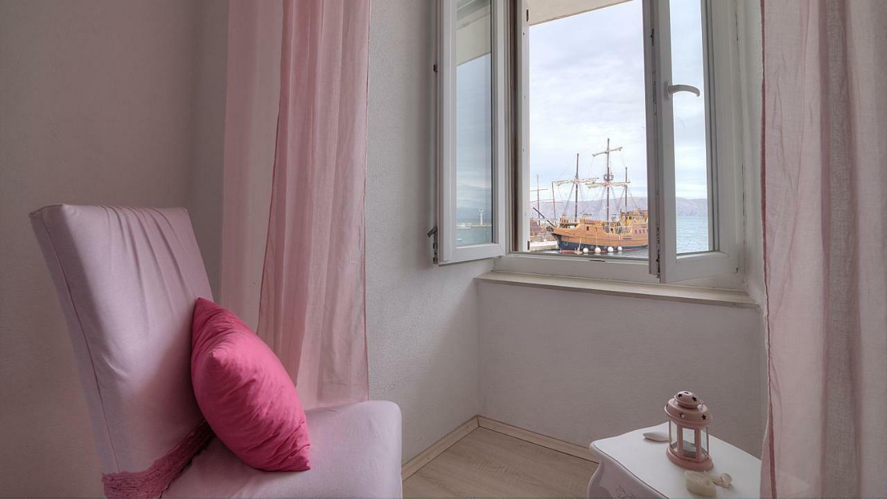 Apartments & Rooms Josephine Senj  Dış mekan fotoğraf